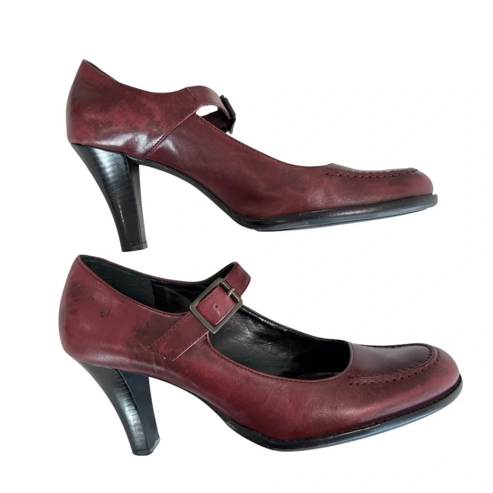 GIANNI BINI Burgundy Wine Leather Mary Jane Heels Pumps Womens Shoe Size 7.5 M